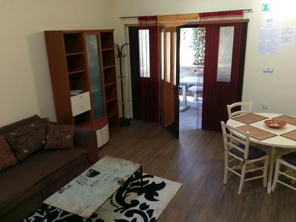 Apartments Ingrid Novigrad  Croatia