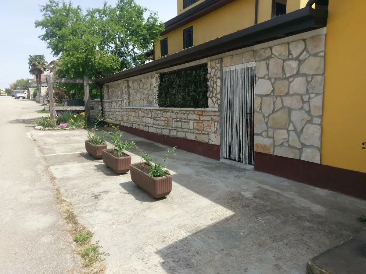 Apartments Ingrid Novigrad Istria